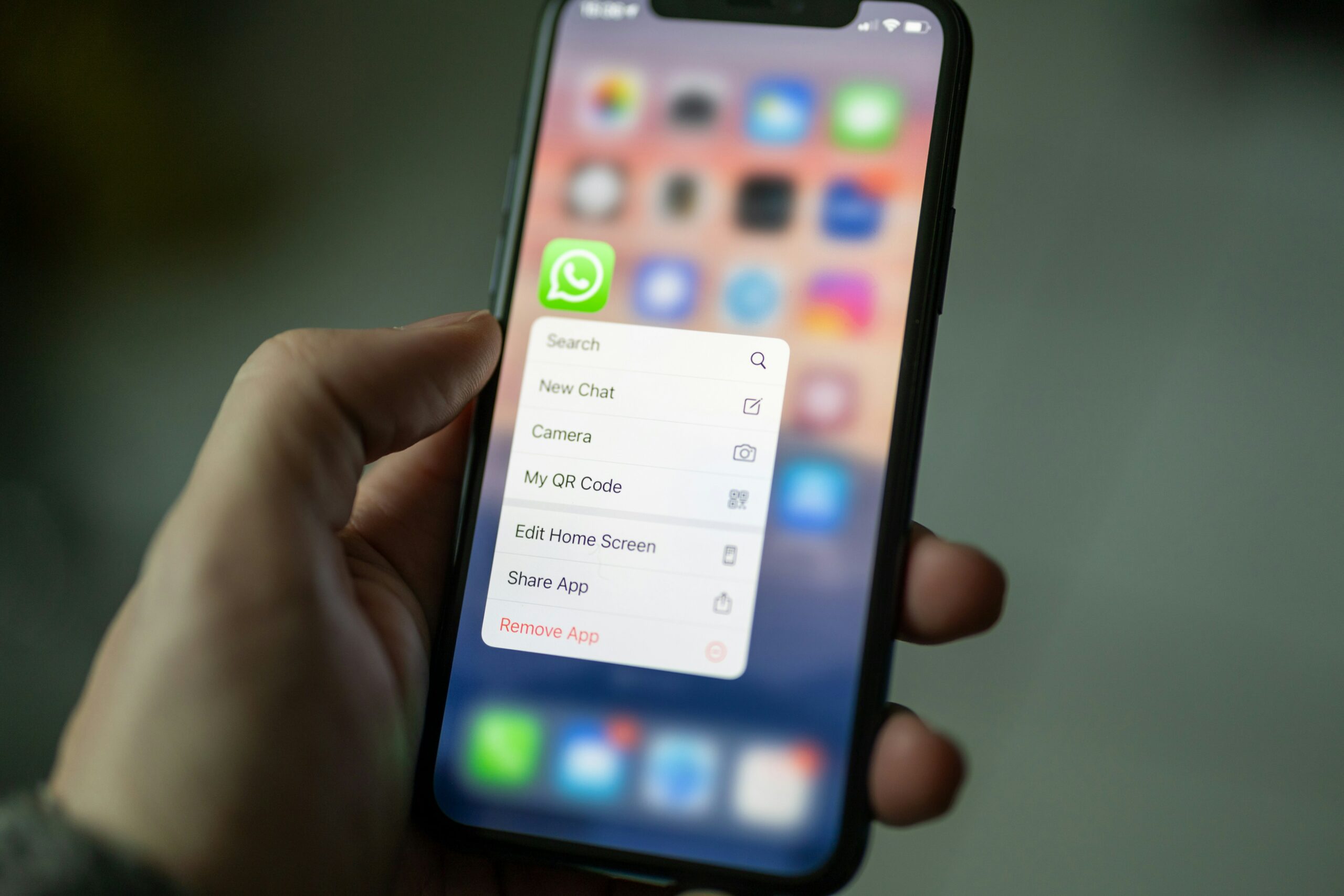 Acta notarial de WhatsApp: ¿cómo dejar constancia de una conversación?